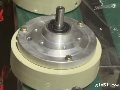 星空体育娱乐赞助莱切